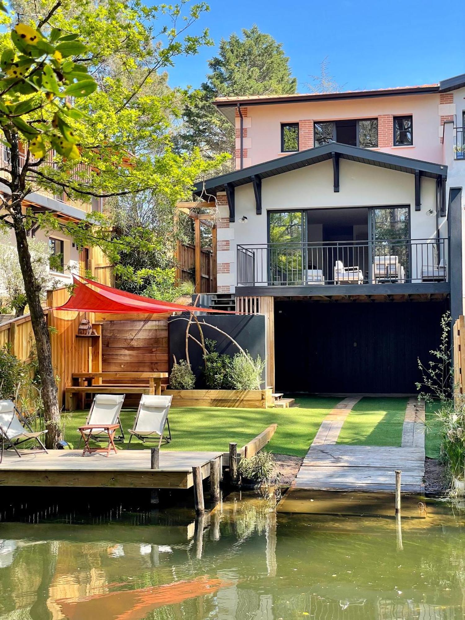 Villa Du Canal - Ponton Pour Bateau La Teste-de-Buch Exterior photo